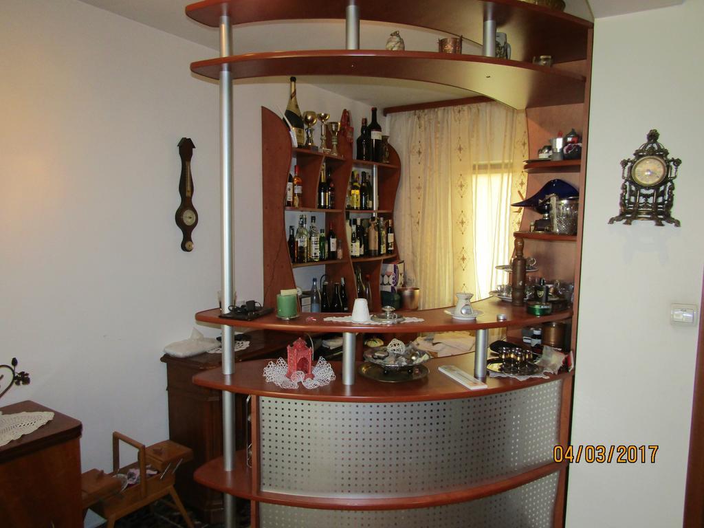 Casa Gotika Guest House Vama  Luaran gambar
