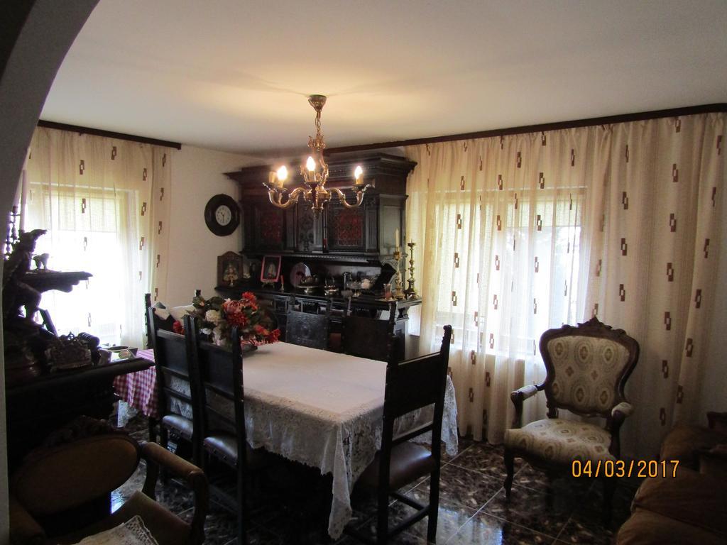 Casa Gotika Guest House Vama  Luaran gambar